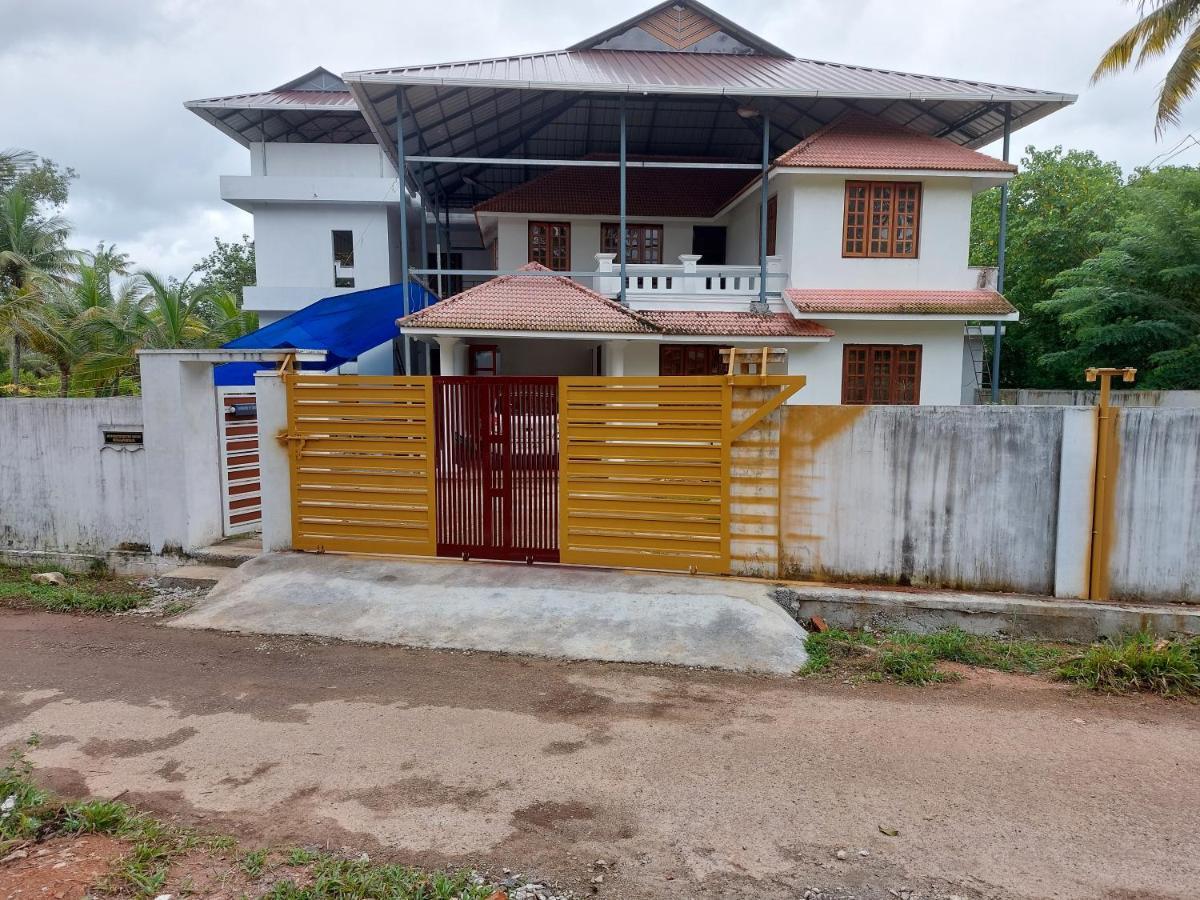 Water Gate Tourist Home And Resorts Mundrothuruth 외부 사진