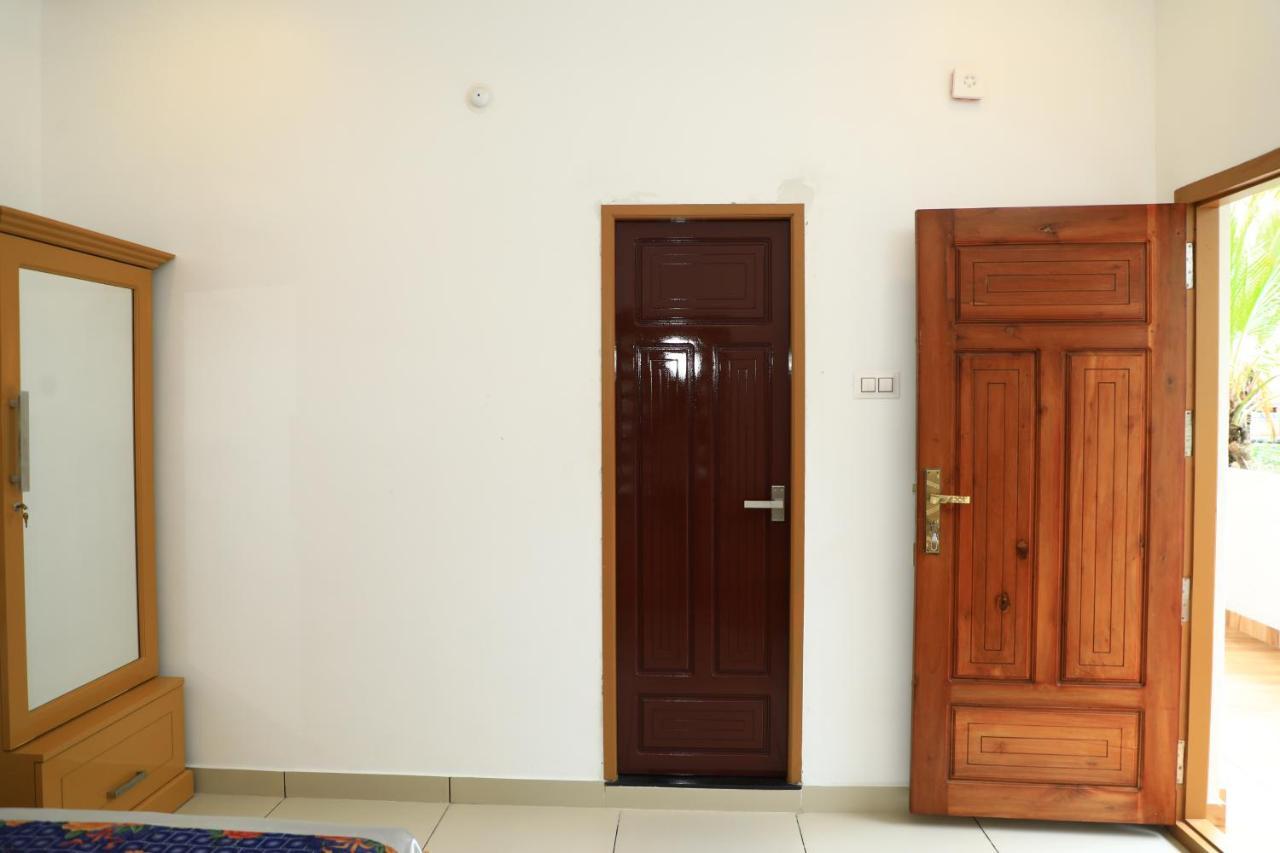 Water Gate Tourist Home And Resorts Mundrothuruth 외부 사진