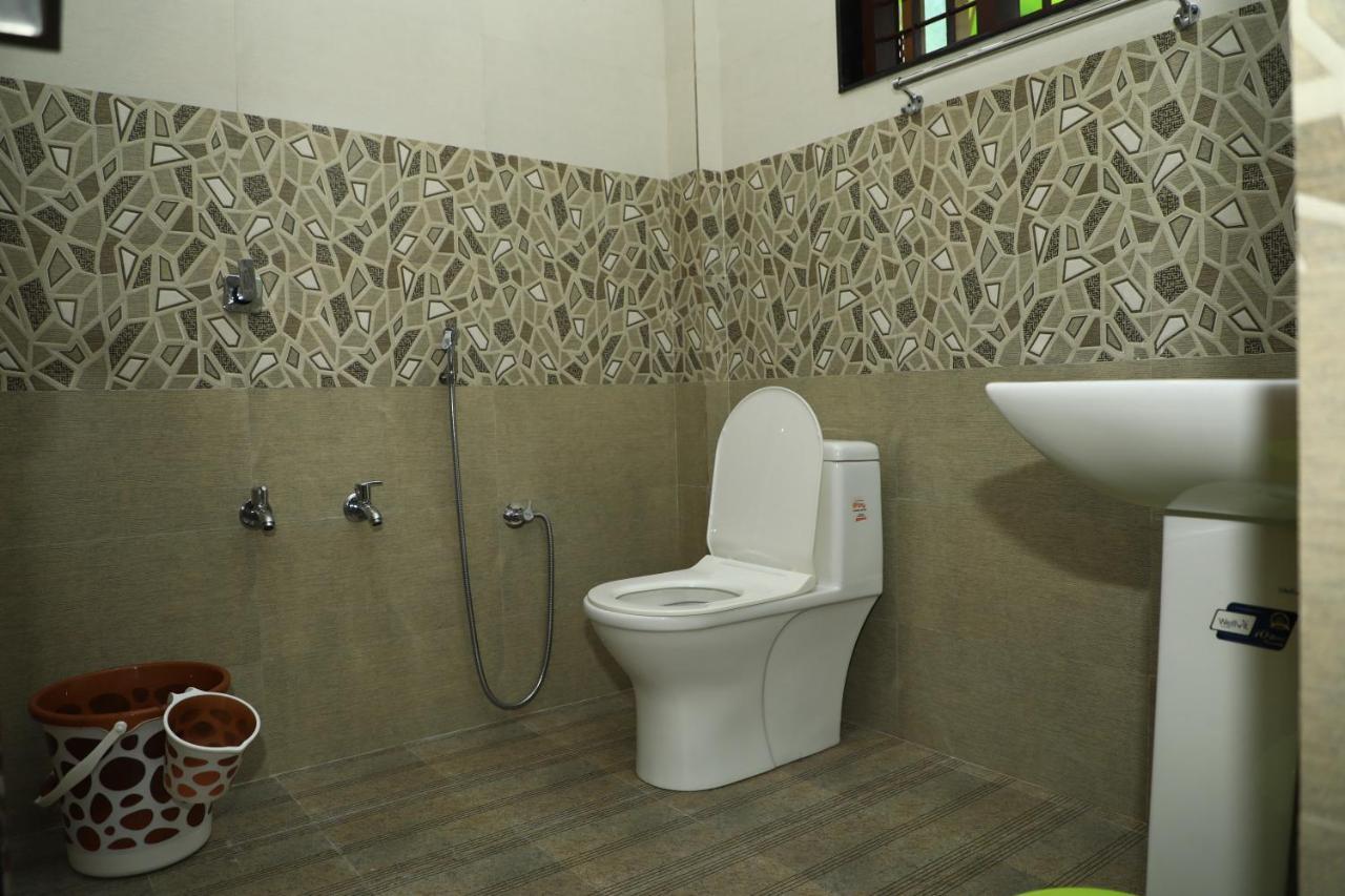 Water Gate Tourist Home And Resorts Mundrothuruth 외부 사진