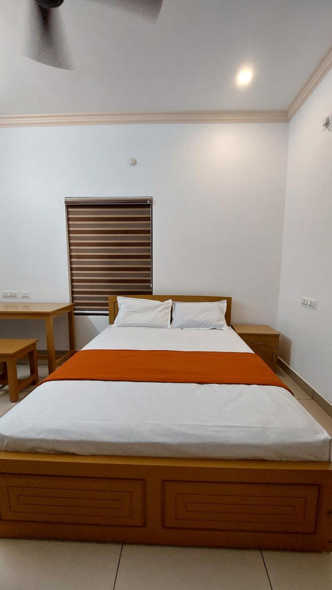 Water Gate Tourist Home And Resorts Mundrothuruth 외부 사진